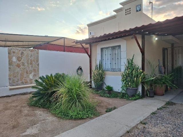 Furnished House for Rent on CAMINO REAL: ideal for plant lovers
