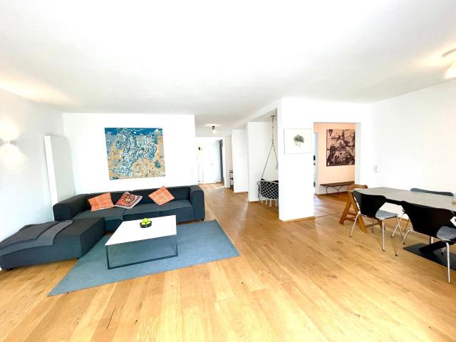 Furnished house for temporary rent in Nuremberg directly next to the südklinikum, Nurnberg Amsterdam Apartments for Rent