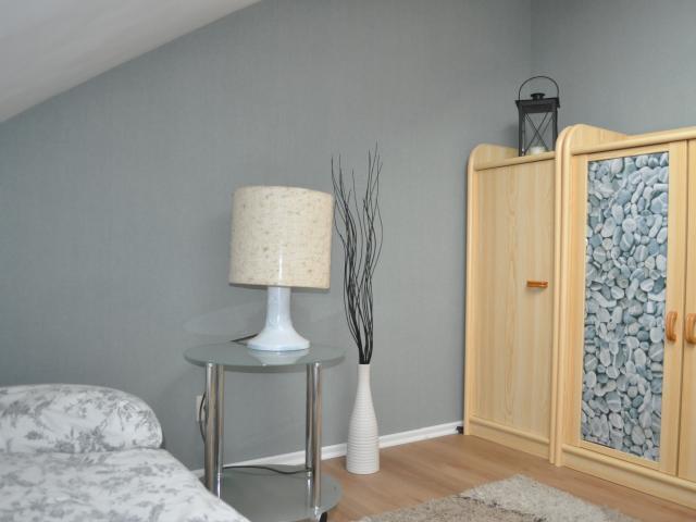 Furnished house with 4 bedrooms & 2 bathrooms in Remagen Unkelbach