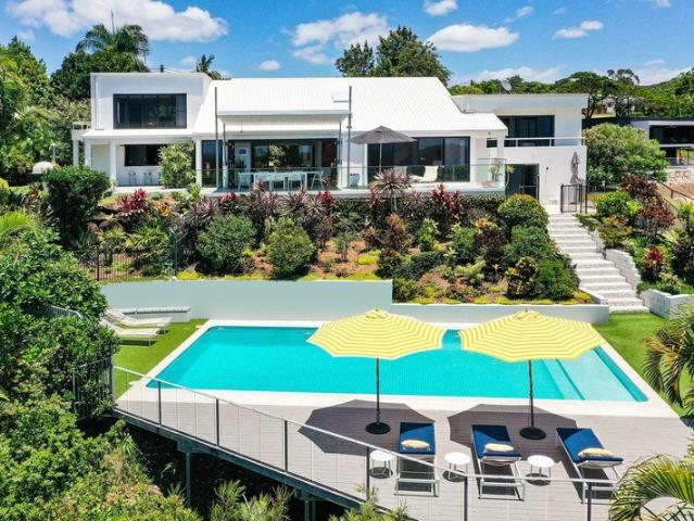 Furnished Hollywood Hills in the GC Private Pool, Tennis Court, Sauna, and more!