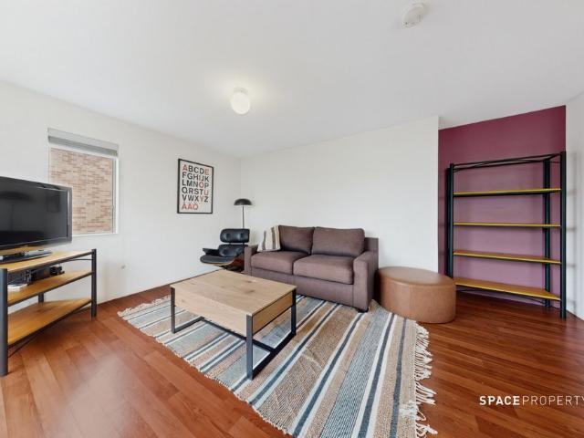 Furnished Inner city Living