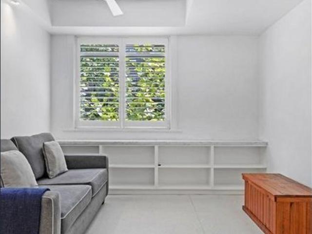 Furnished One Bedroom Apartment With Leafy Outlook
