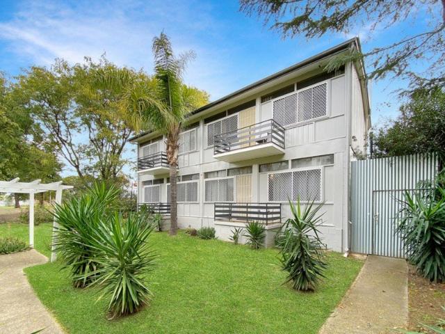Furnished One Bedroom Unit
