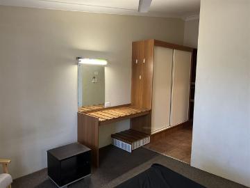 Northern Territory - Parking, Equipped kitchen