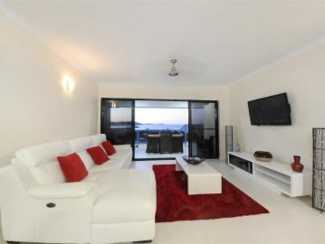 Furnished Oceanview Apartment in Cannonvale