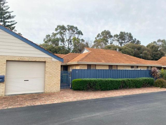Furnished, low maintenance, 3 bedroom unit in West Busselton