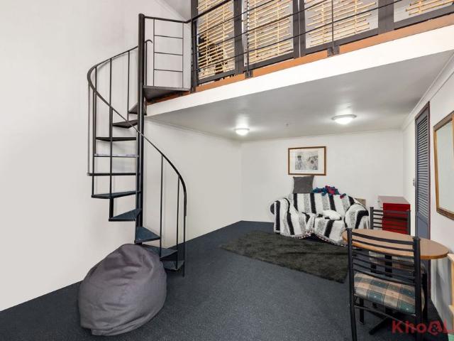 Furnished Loft at the Heart of the Educational District