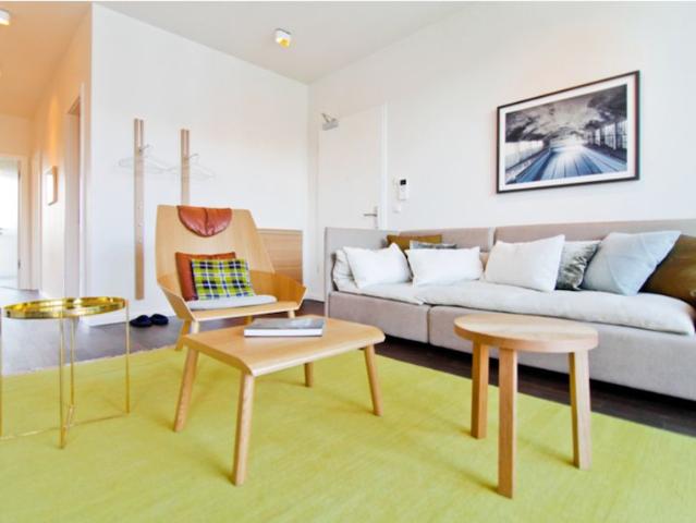 FURNISHED LIVING IN PRENZLAUER BERG RIGHT IN THE DISTRICT, Berlin Amsterdam Apartments for Rent