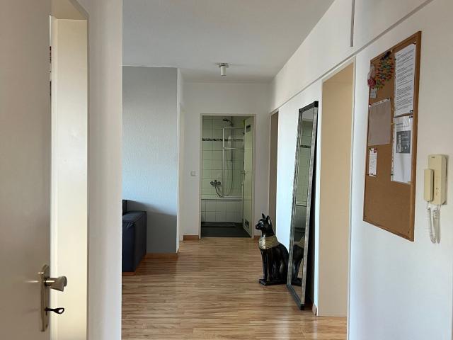 FURNISHED, LIGHT FLOODED 4 ROOM APARTMENT IN PRIME LOCATION, Heilbronn Amsterdam Apartments for Rent