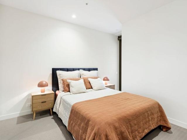 Furnished Luxe living In Secure Resort Style Oasis