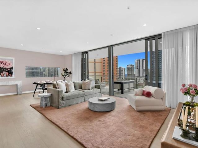 Furnished Luxury, Half Floor 3 Bedroom Apartment in Heart of Broadbeach