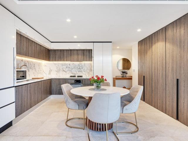 Furnished Luxury Living at The Hunter, Double Bay
