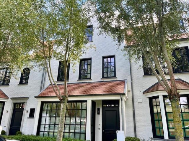 Furnished, Move In Ready Home with Garden in Duinenwater