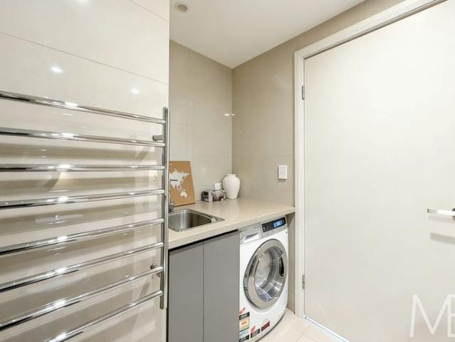 Furnished Modern Apartment In Prestigious Lifestyle Complex