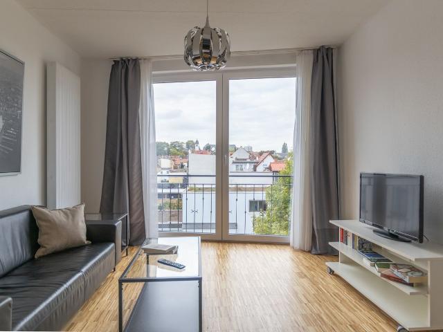 Furnished, Modern Apartment, Quiet with a Beautiful View, Including Weekly Cleaning, Mainz Amsterdam Apartments for Rent