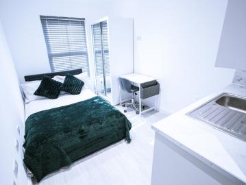 Cambridge, Cambridgeshire county, Isles of Scilly TR, Cornwall county, South West England