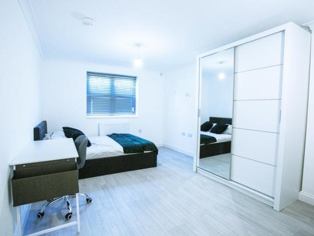 Furnished Modern Studio Central Cambridge CB1