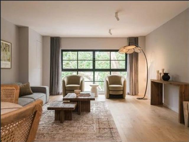 Furnished Modern Two Bedroom Apartment in Glebe