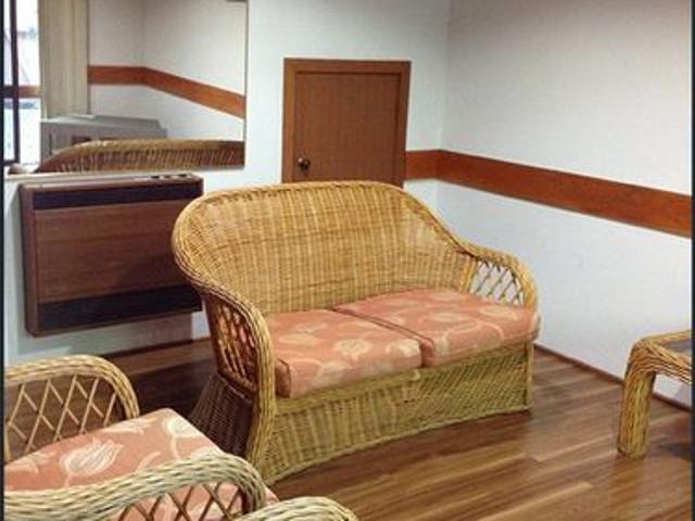 Furnished Modern Townhouse Close to Everything