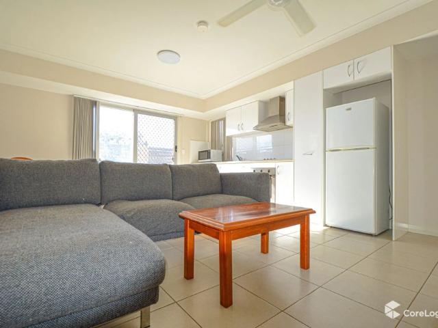 Furnished Modern Unit
