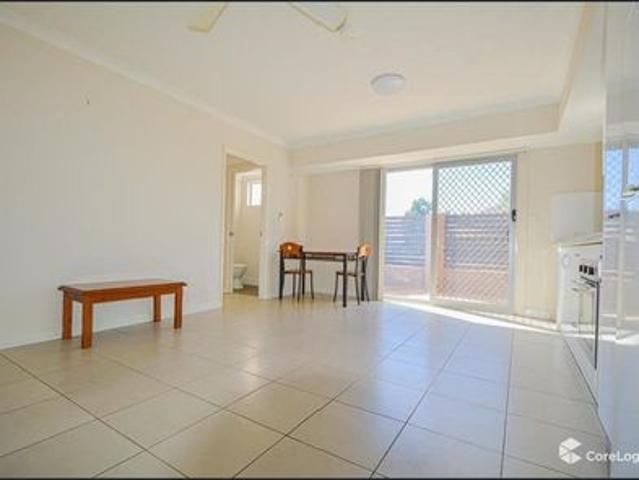 Furnished Modern Unit