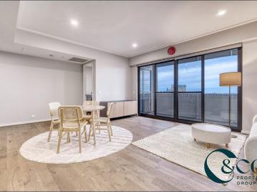 FURNISHED MODERN 2 BEDROOM 2 BATHROOM APARTMENT