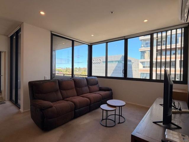 FURNISHED Modern 2 Bedroom Apartment in Zetland