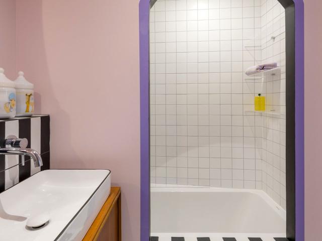 Furnished Monthly Rental – 65 sqm – 1 Bedroom – Lyon 1st – Hôtel de Ville Louis Pradel, Lyon Amsterdam Apartments for Rent