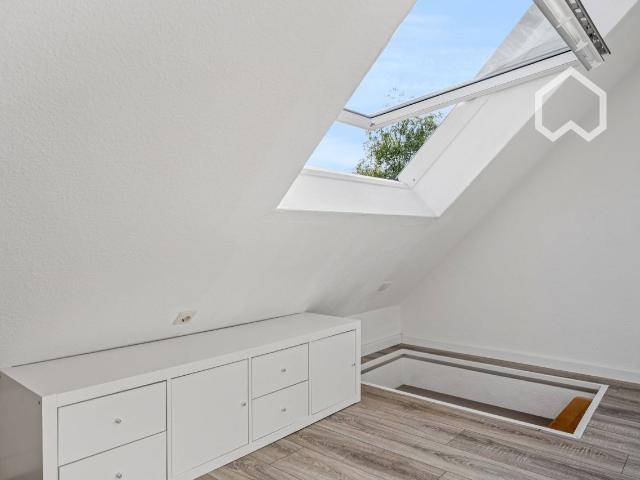 Furnished maisonette apartment in Aachen, Aachen Amsterdam Apartments for Rent