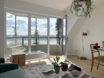 Furnished maisonette apartment with views of the Rhine and cathedral in Stammheim