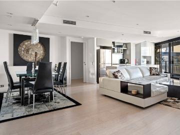 Furnished 2 bedroom/2 bath New York style, riverfront, huge balcony, gym, swimming pool