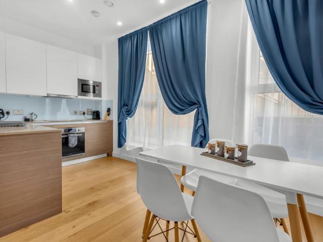 Furnished Serviced 1 Bedroom. 1 bed apartment to rent £1,590 pcm £367 pw
