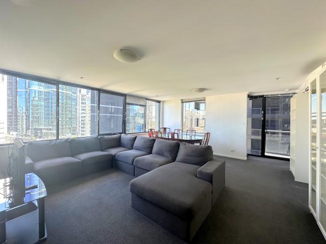 Furnished spacious 2 bedroom apartment!