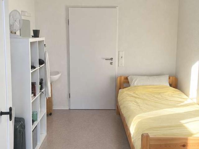 Furnished Student Dorm Room in Bonn Südstadt. Sublet Dec–Jan
