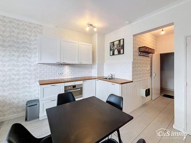 Furnished studio near Leopold Square