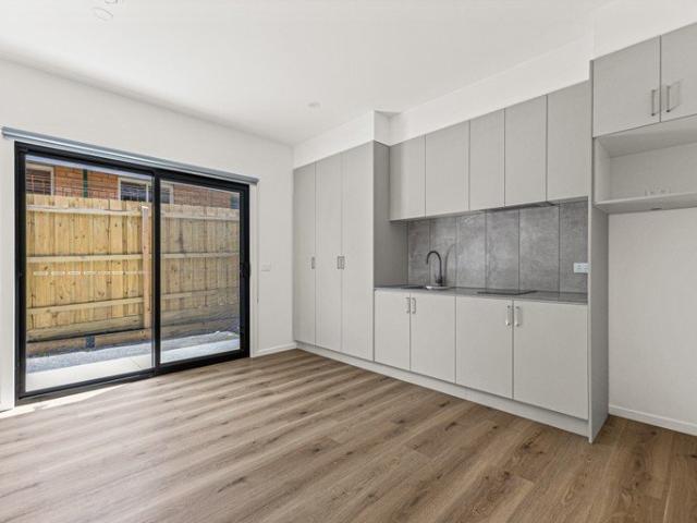 Furnished Studio Accommodation All Bills Included