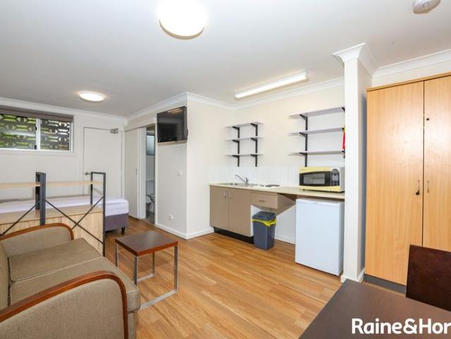 Furnished Studio Accommodation Available Now!