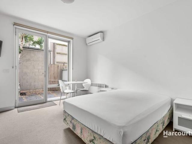 Furnished Studio Apartment