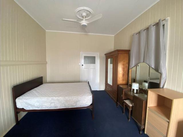 FURNISHED STUDIO APARTMENT