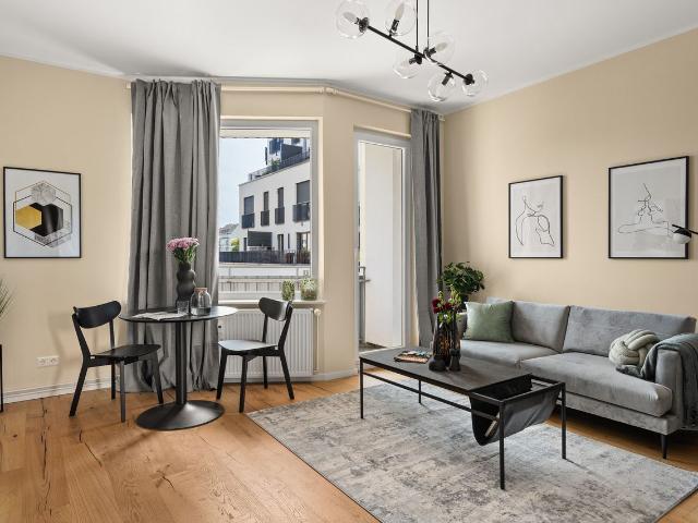 Furnished Studio Apartment with Balcony in Berlin Neukölln, Berlin Amsterdam Apartments for Rent