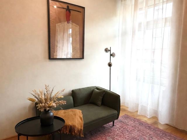 Furnished Studio Apartment in the Heart of Sachsenhausen – Arrive & Feel at Home