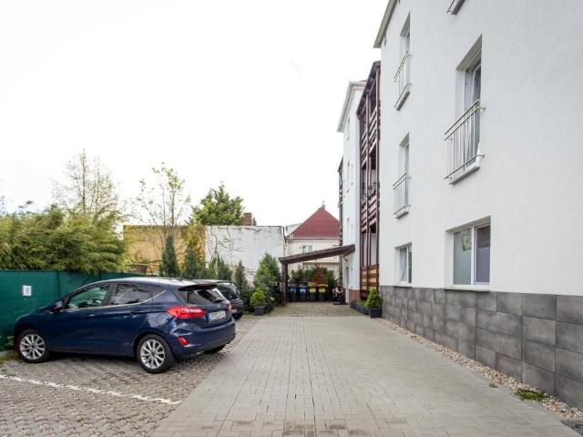 Furnished Studio Apartment in Prime Location with Full Amenities, Leipzig Amsterdam Apartments for Rent