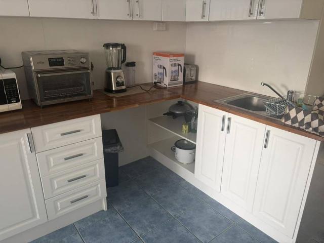 FURNISHED STUDIO FLAT OVERLOOKING GOLF COURSE