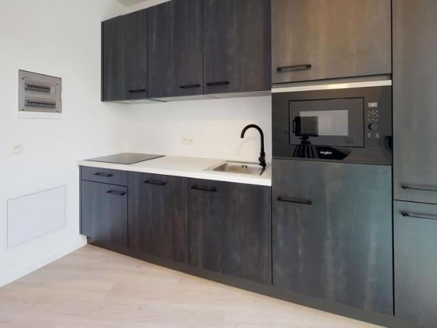 Furnished studio in a prime location, just a 5 minute walk from t' Zuid!