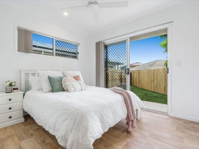 FURNISHED STUDIO IN CHERMSIDE