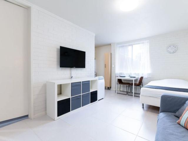 Furnished Studio in Ideal East Perth Location