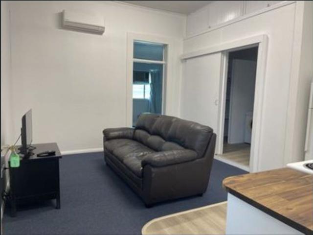 Furnished Studio in the Heart of Innisfail