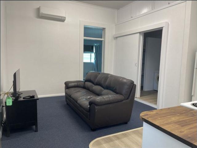 Furnished Studio in the Heart of Innisfail
