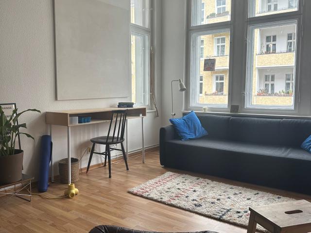 Furnished studio room near Bornholmer Straße, Berlin Amsterdam Apartments for Rent