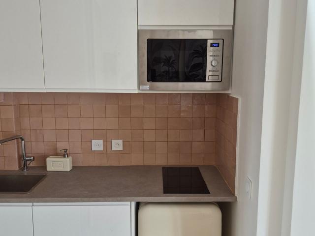 ✨ FURNISHED STUDIO — 16 sqm HIGH END — PARIS 17th/Ternes/Etoile✨, Paris Amsterdam Apartments for Rent